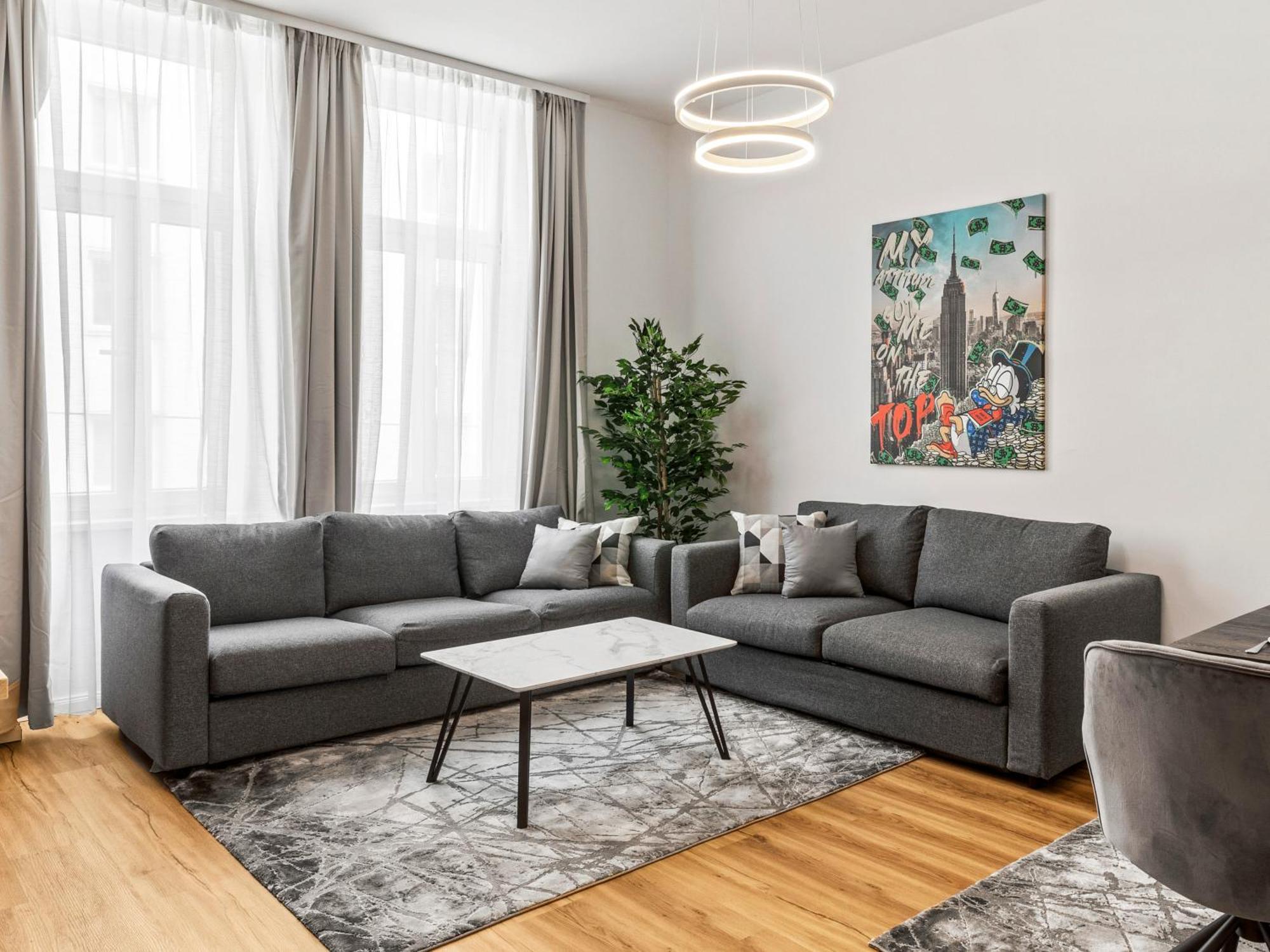 Sky9 Apartments District 6 Вена Экстерьер фото